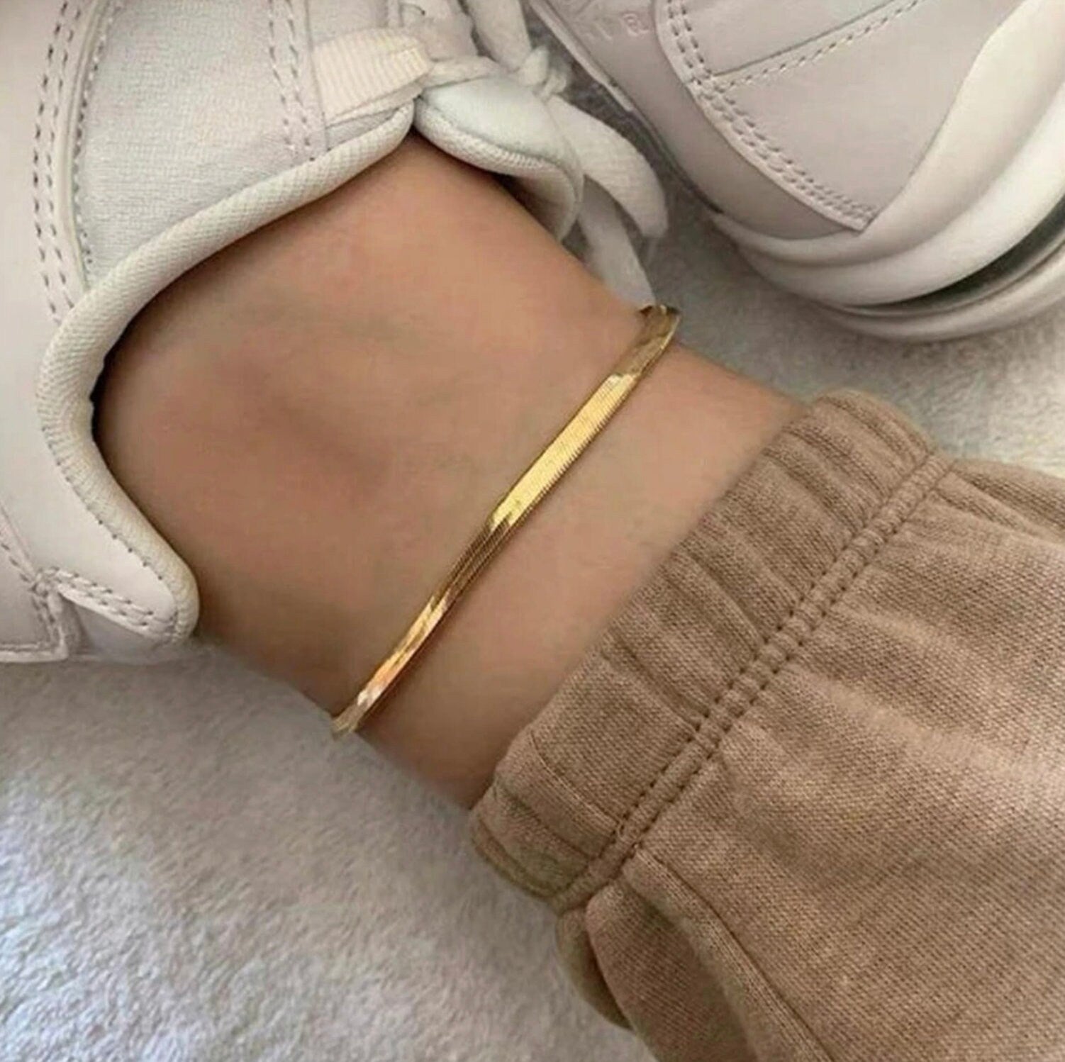 Snake Chain Gold Ankle Bracelet - 14k Gold Plated Classy Ankle Bracelet - Water and Tarnish Resistant Chain - Anklet for Women Men Unisex