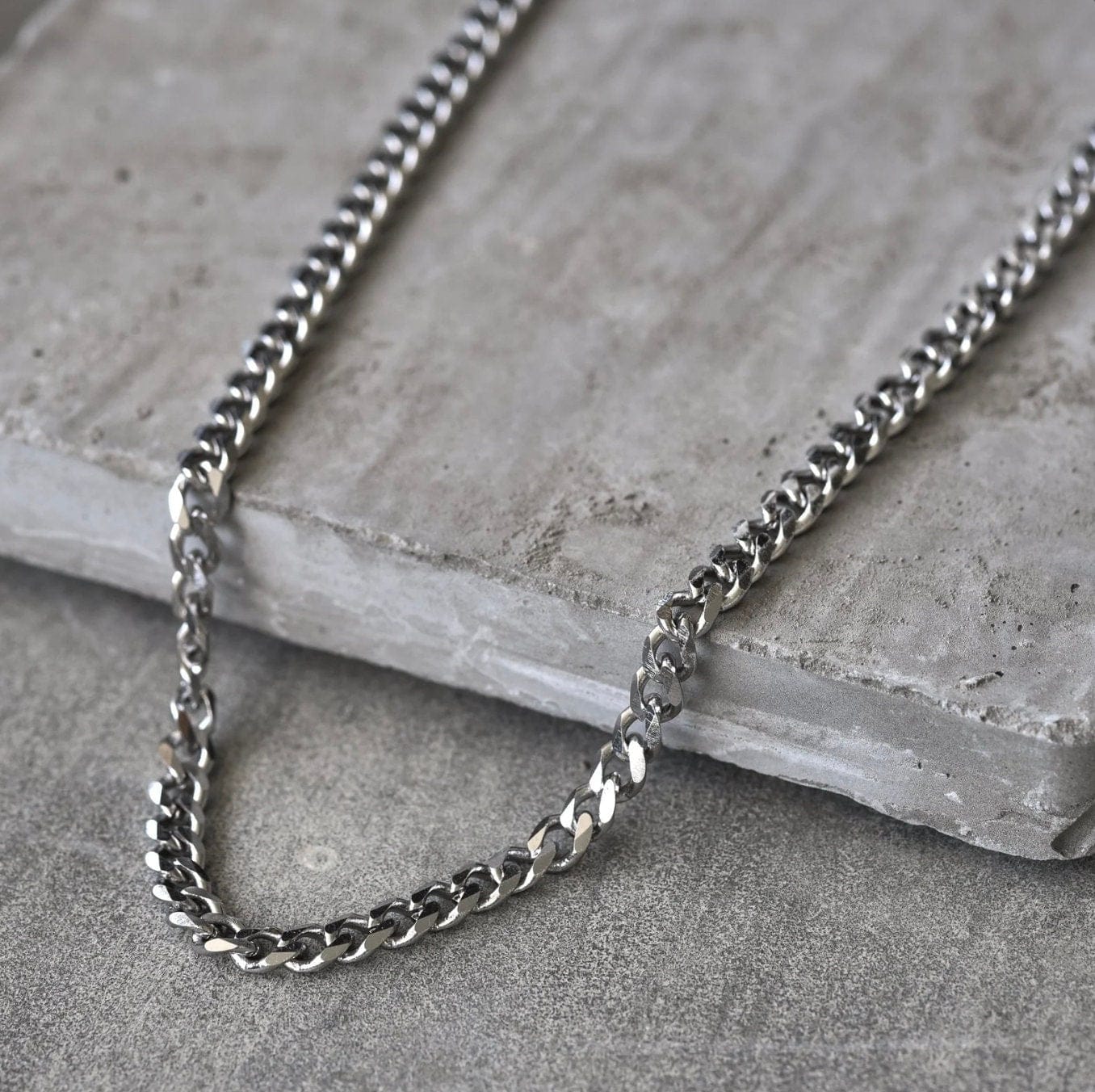 5MM Silver Cuban Link Chain Necklace for Men - 22in Stainless Steel Hip Hop Necklace - High Shine No Tarnish Water Resistant Layering Chain