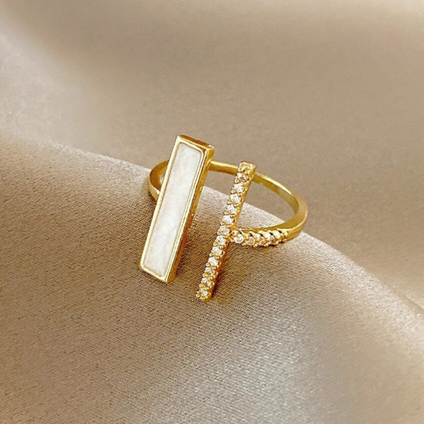 Elegant White Marble and Zircon Gold Ring - Modern Adjustable Classy Style - Royalty Luxury Ring for Women - Marble Statement Ring